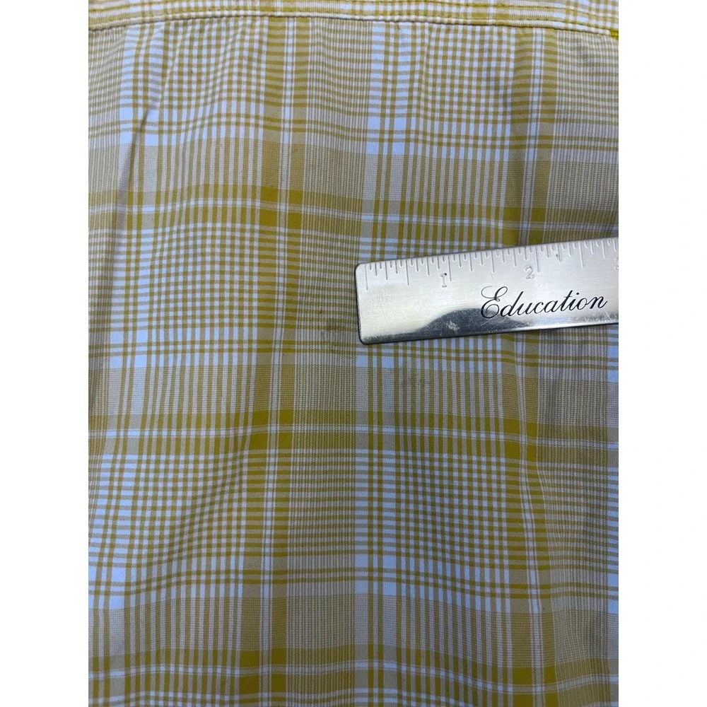 The North Face Mens Yellow Plaid Short Sleeve Hiking Button Up Shirt Size Medium
